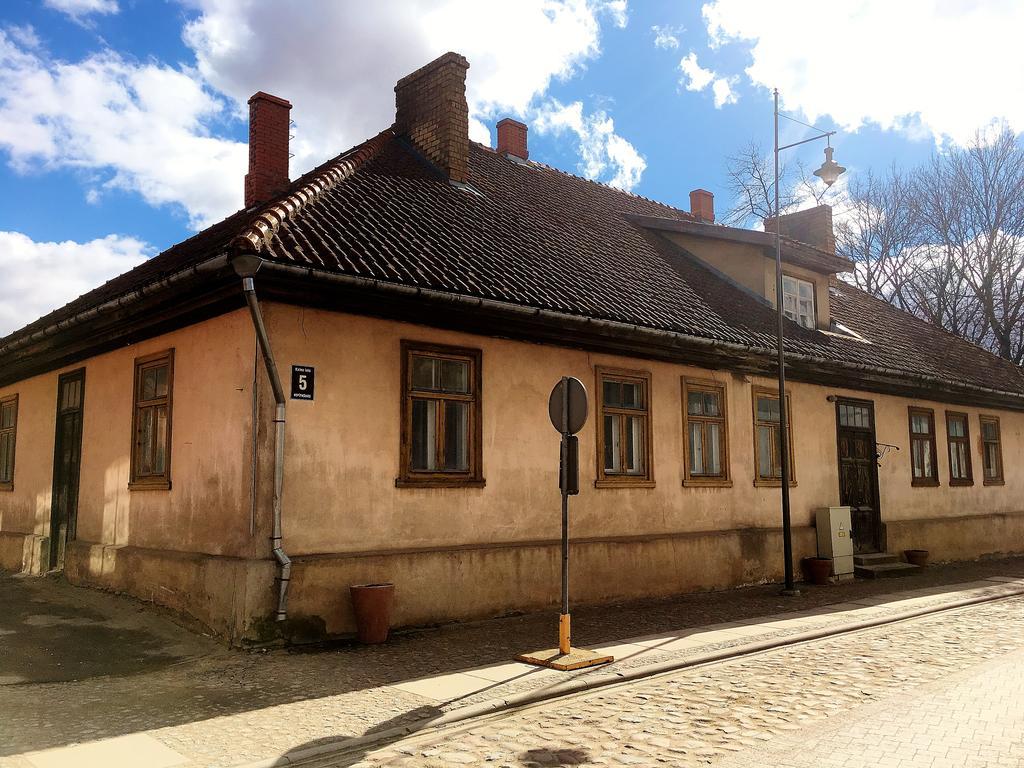 Kalna Ielas Rezidence Kuldiga Exterior photo